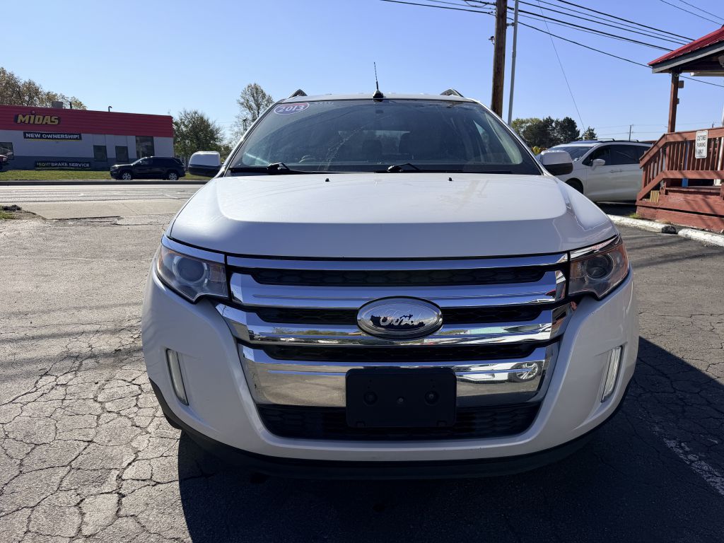 Photo 2 of this FORD EDGE