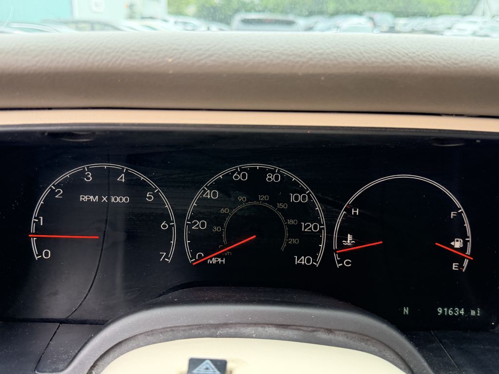 Photo 19 of this LINCOLN NAVIGATOR