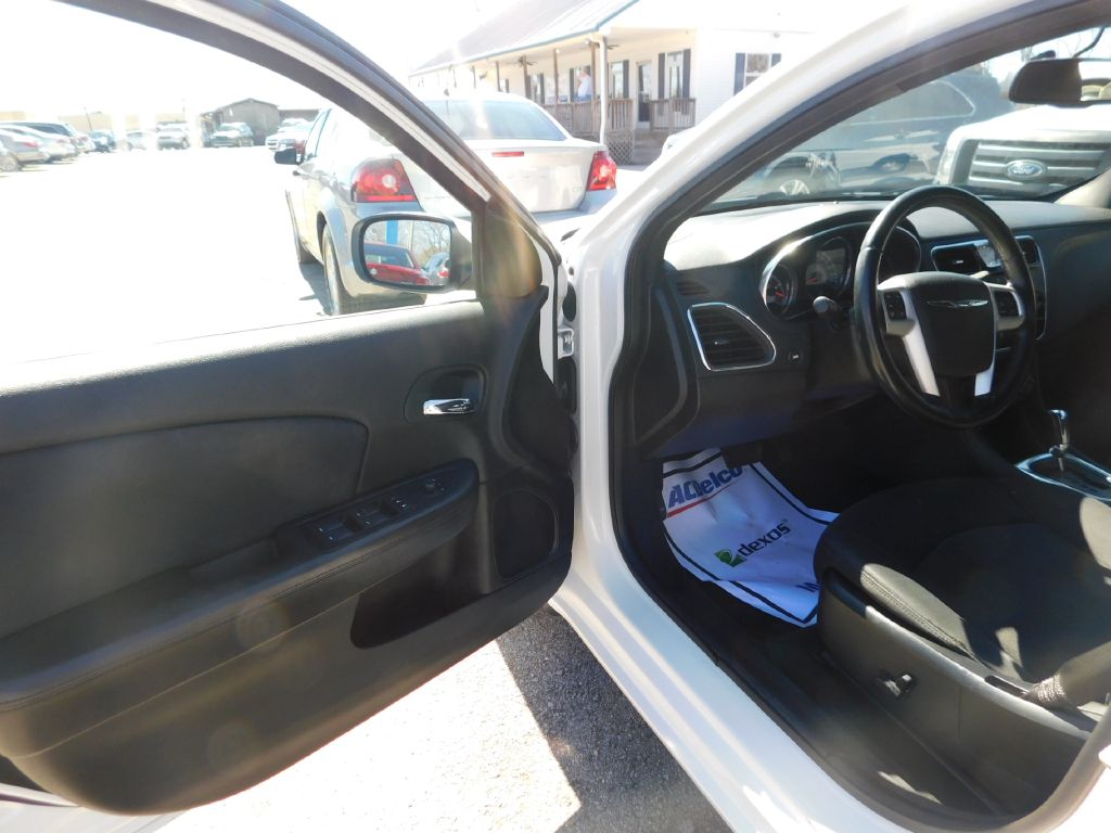 CHRYSLER 200 2013 CHRYSLER 200 1C3CCBBB8DN541938