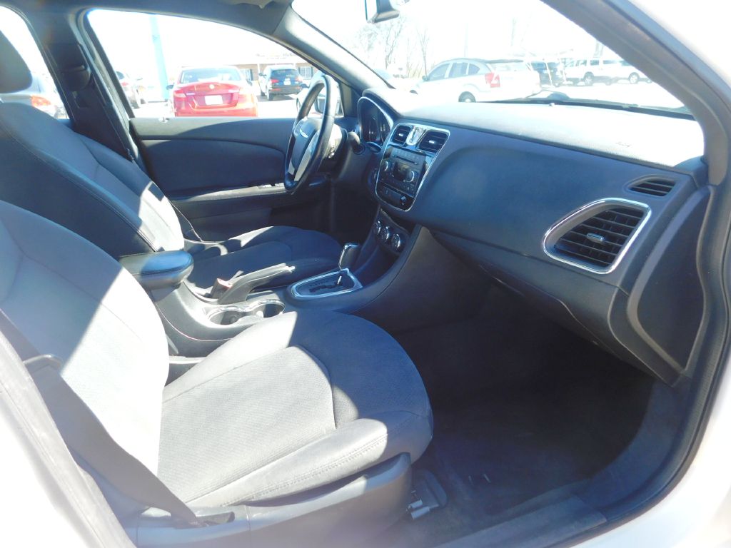 CHRYSLER 200 2013 CHRYSLER 200 1C3CCBBB8DN541938