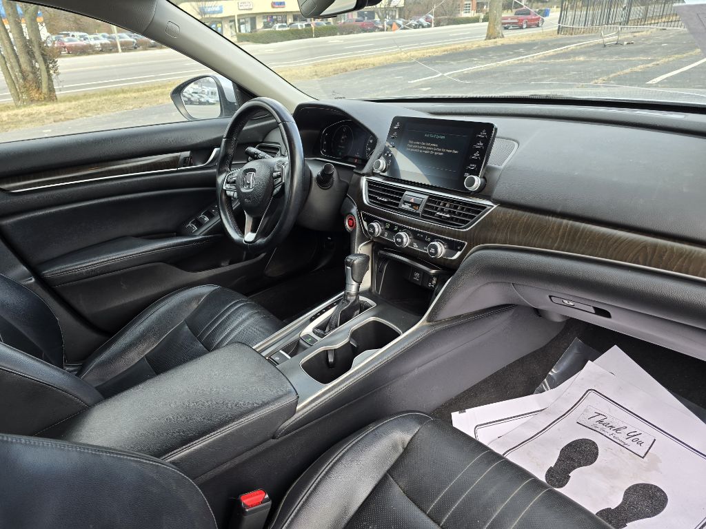 Photo 9 of this HONDA ACCORD