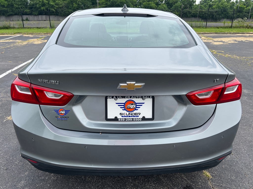 Photo 6 of this CHEVROLET MALIBU