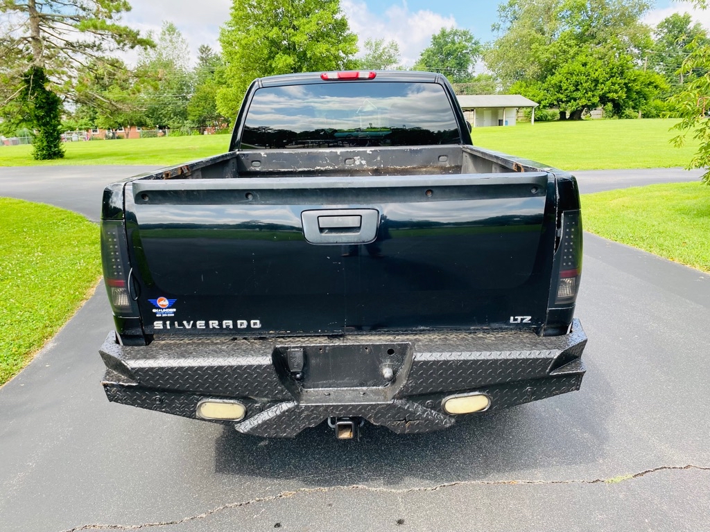 Photo 5 of this CHEVROLET SILVERADO 1500