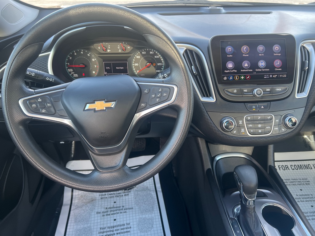 Photo 18 of this CHEVROLET MALIBU