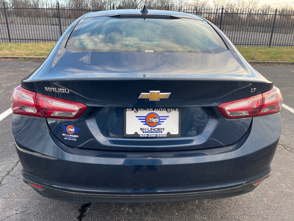 Photo 6 of this CHEVROLET MALIBU