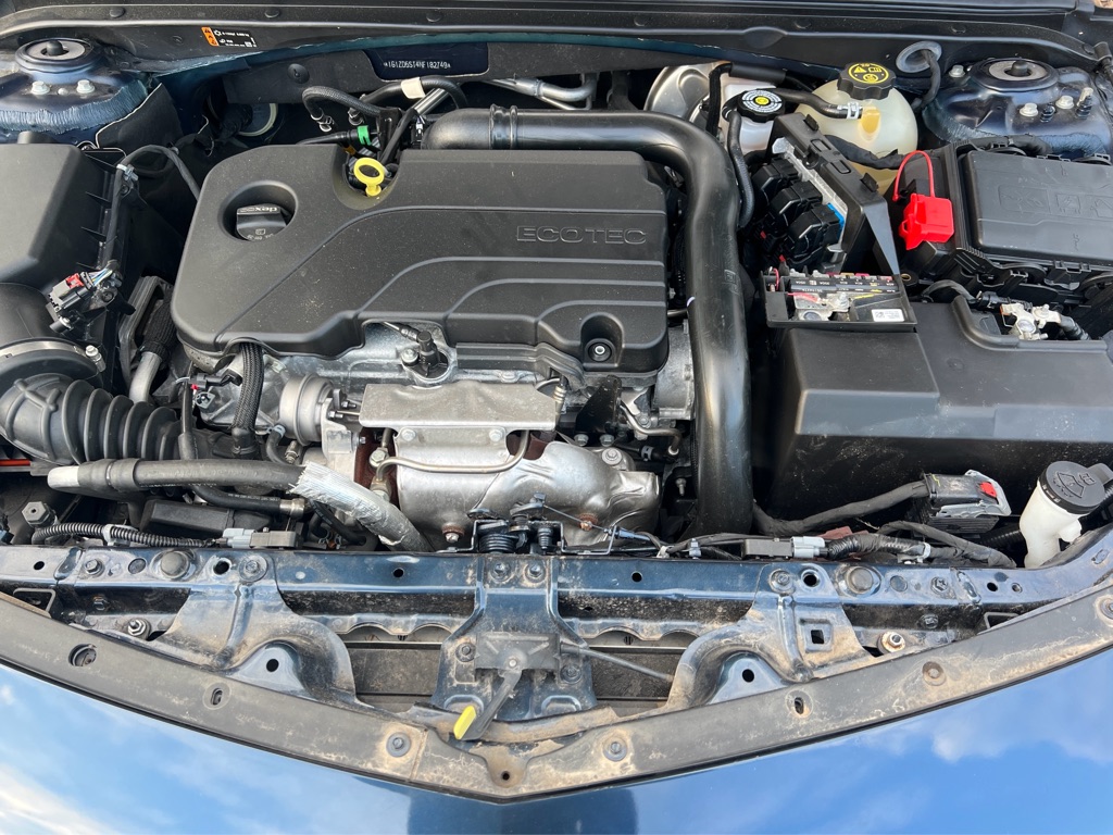 Photo 21 of this CHEVROLET MALIBU