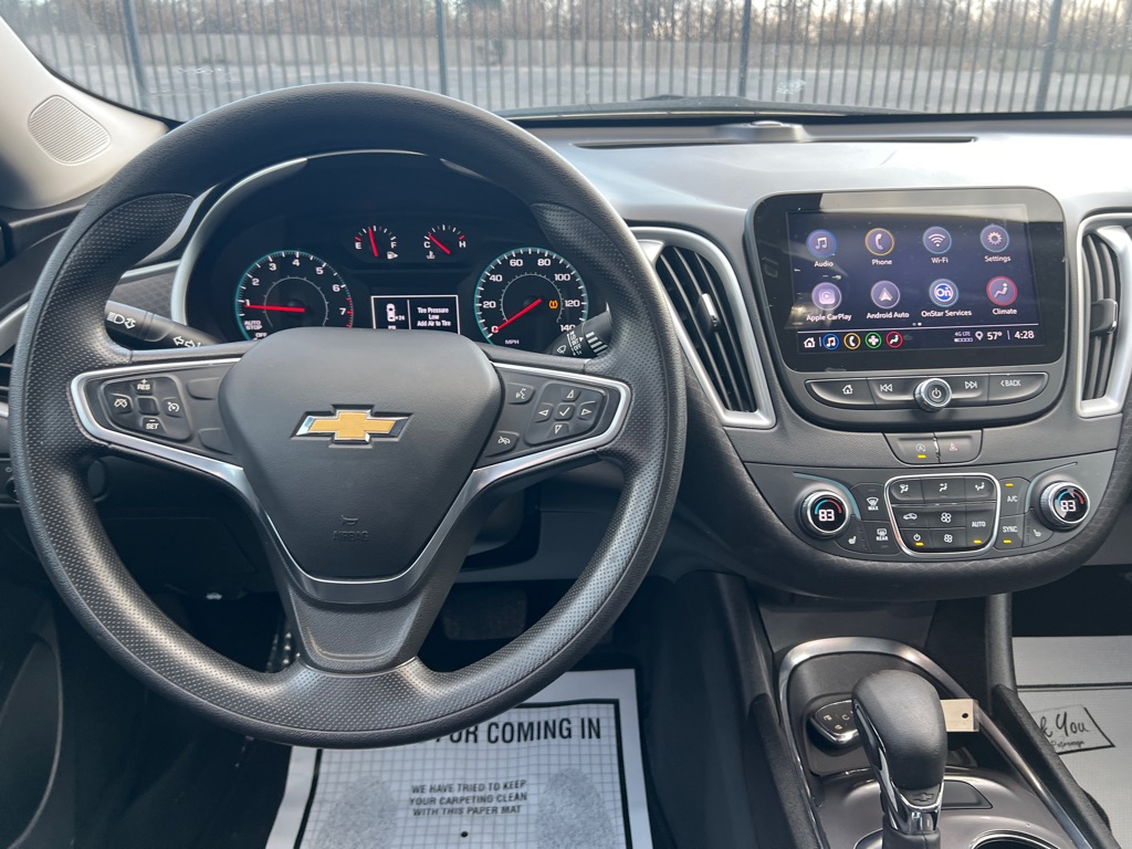 Photo 17 of this CHEVROLET MALIBU