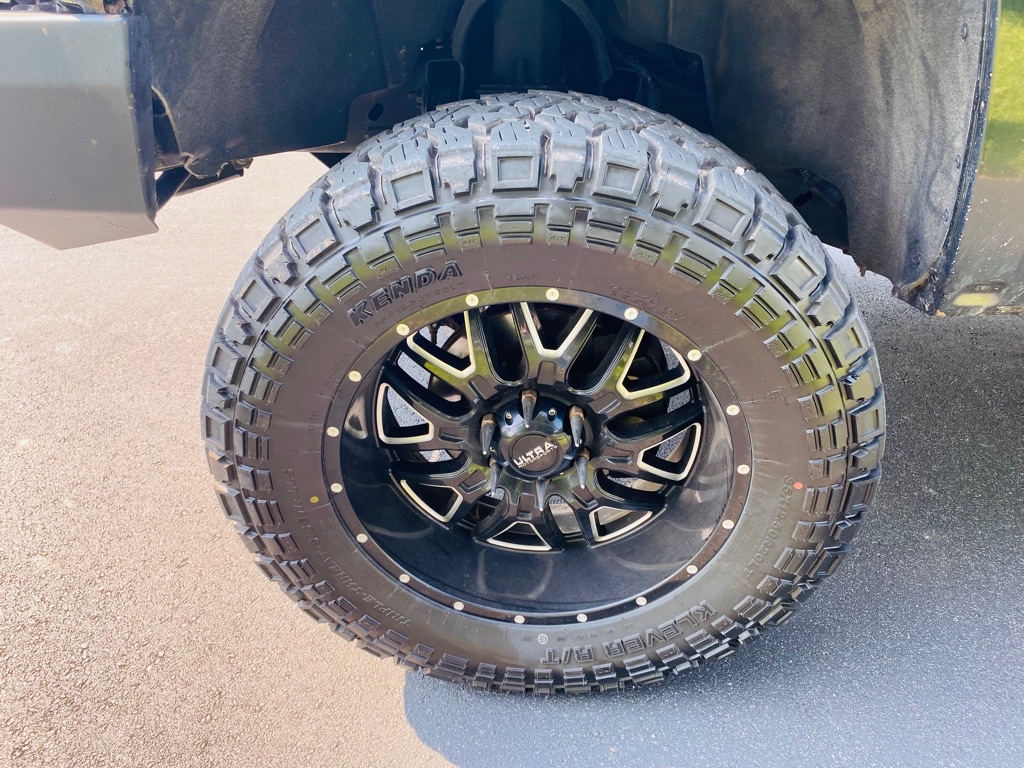 Photo 8 of this CHEVROLET SILVERADO 1500
