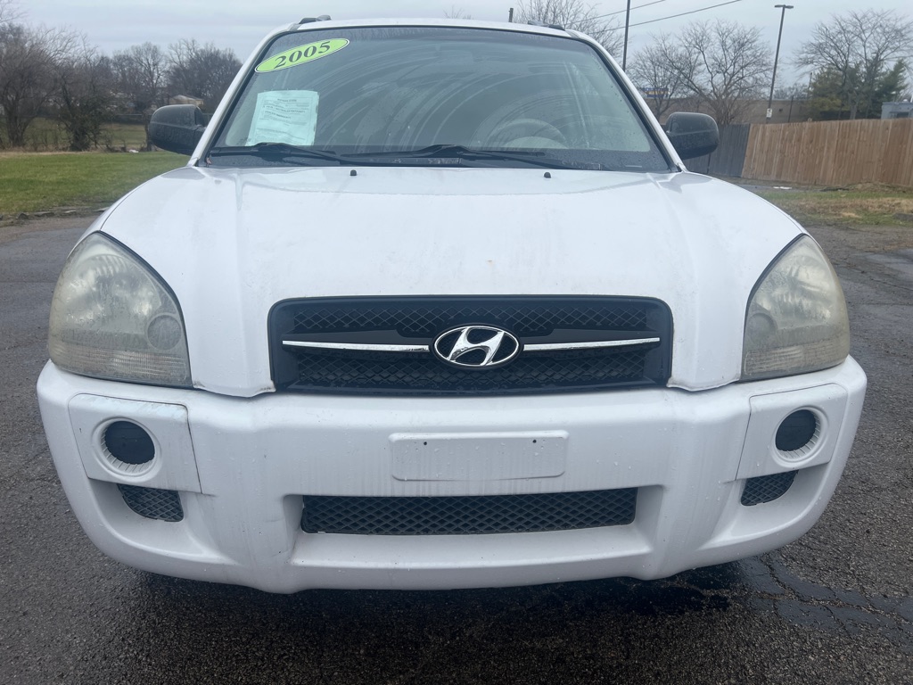 Photo 2 of this HYUNDAI TUCSON