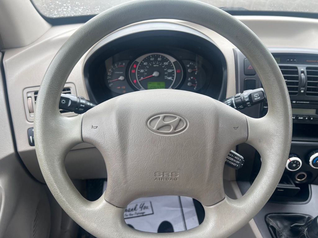 Photo 17 of this HYUNDAI TUCSON