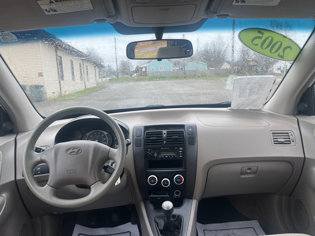 Photo 15 of this HYUNDAI TUCSON
