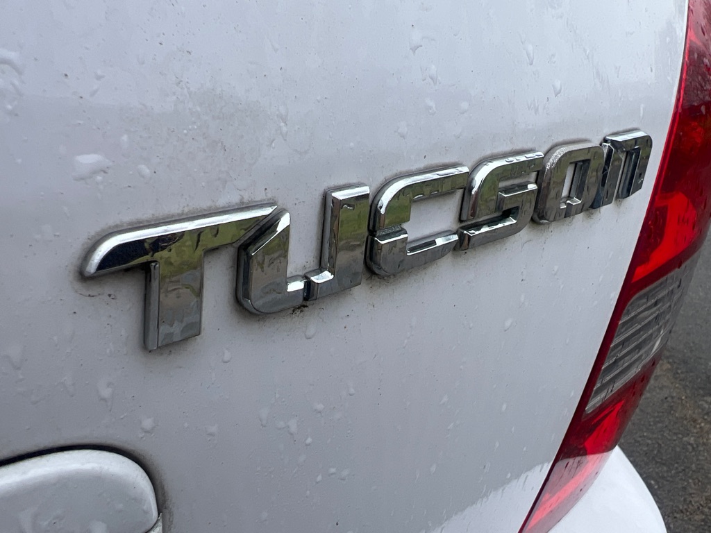 Photo 20 of this HYUNDAI TUCSON