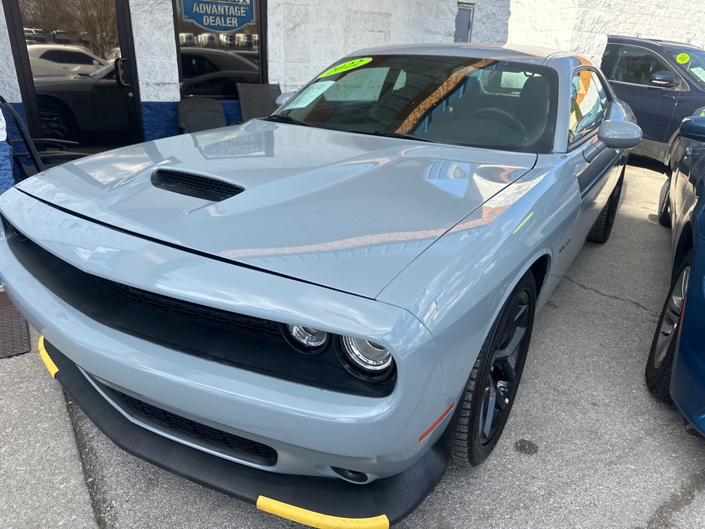 Photo 2 of this DODGE CHALLENGER