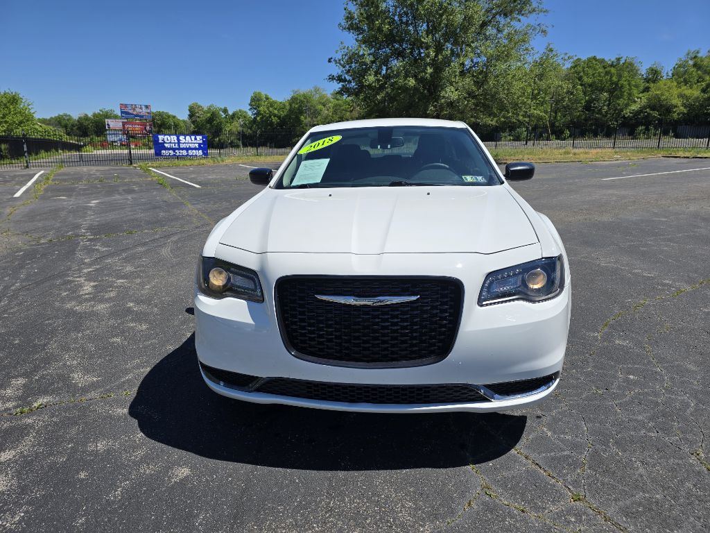 Photo 2 of this CHRYSLER 300