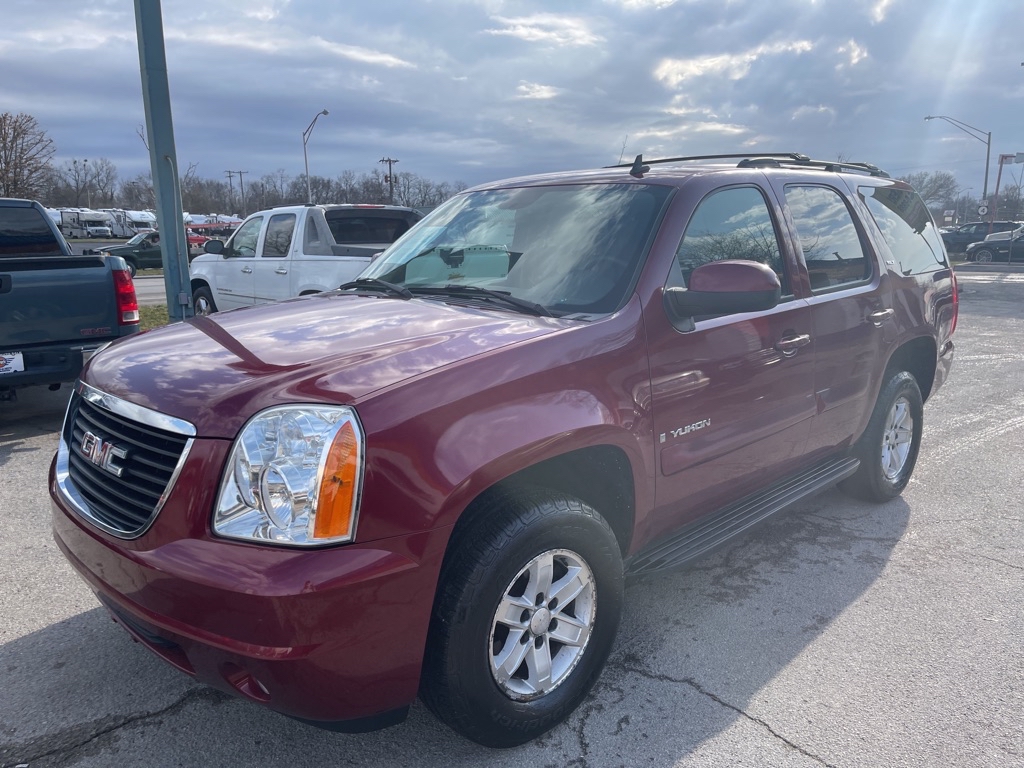 Photo 3 of this GMC YUKON