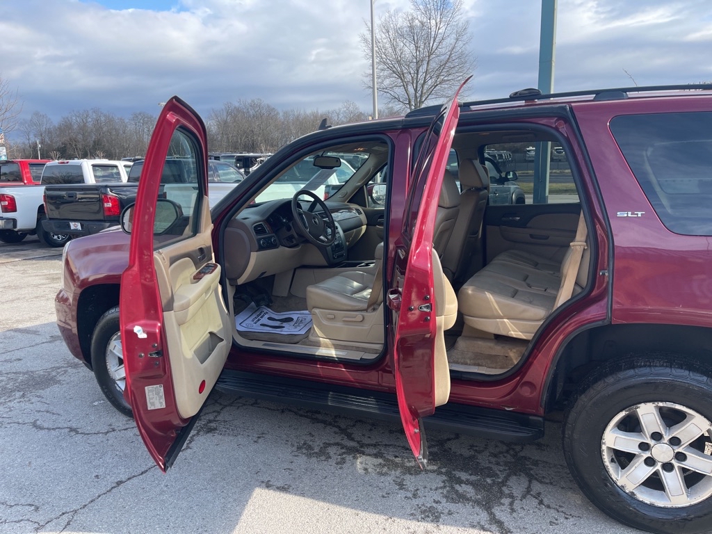 Photo 9 of this GMC YUKON