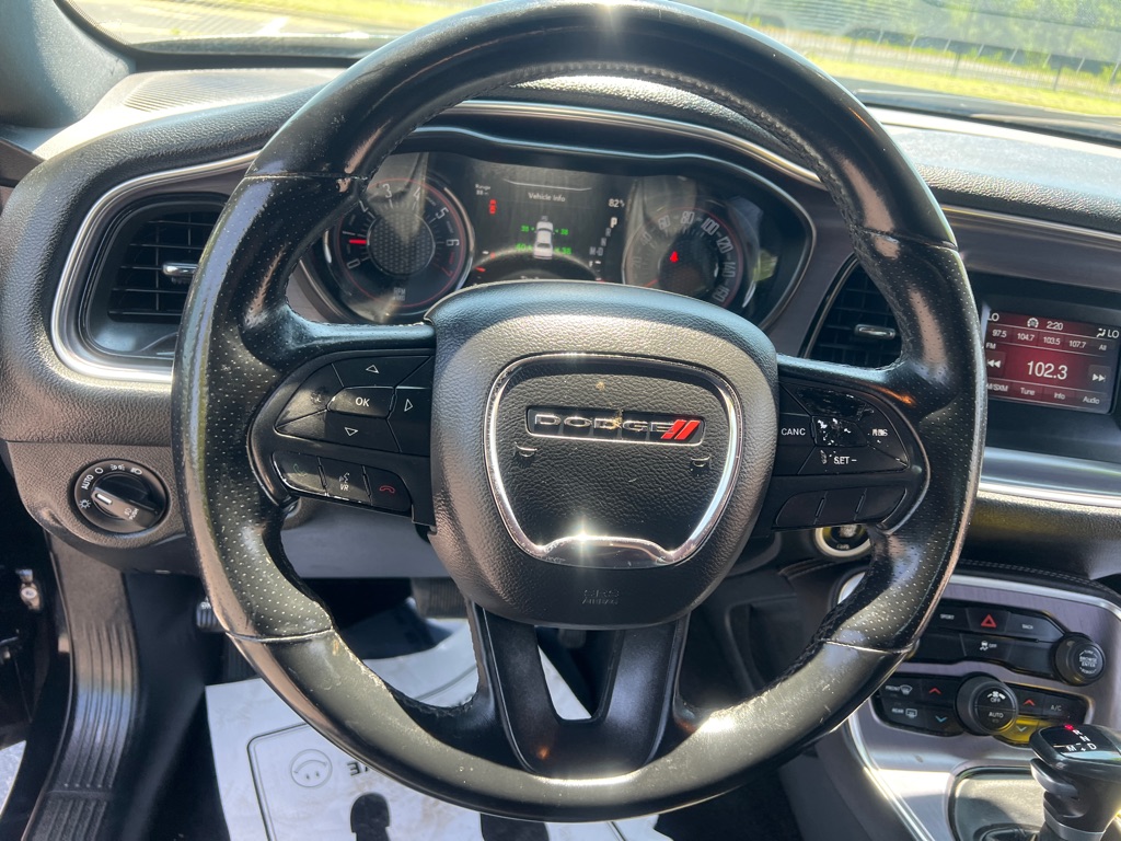 Photo 17 of this DODGE CHALLENGER