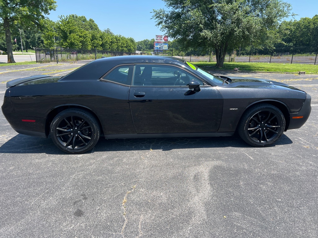 Photo 8 of this DODGE CHALLENGER