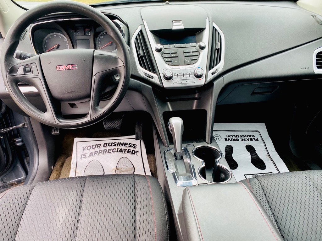 Photo 15 of this GMC TERRAIN