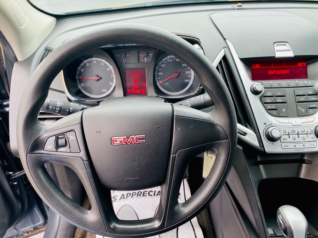 Photo 21 of this GMC TERRAIN