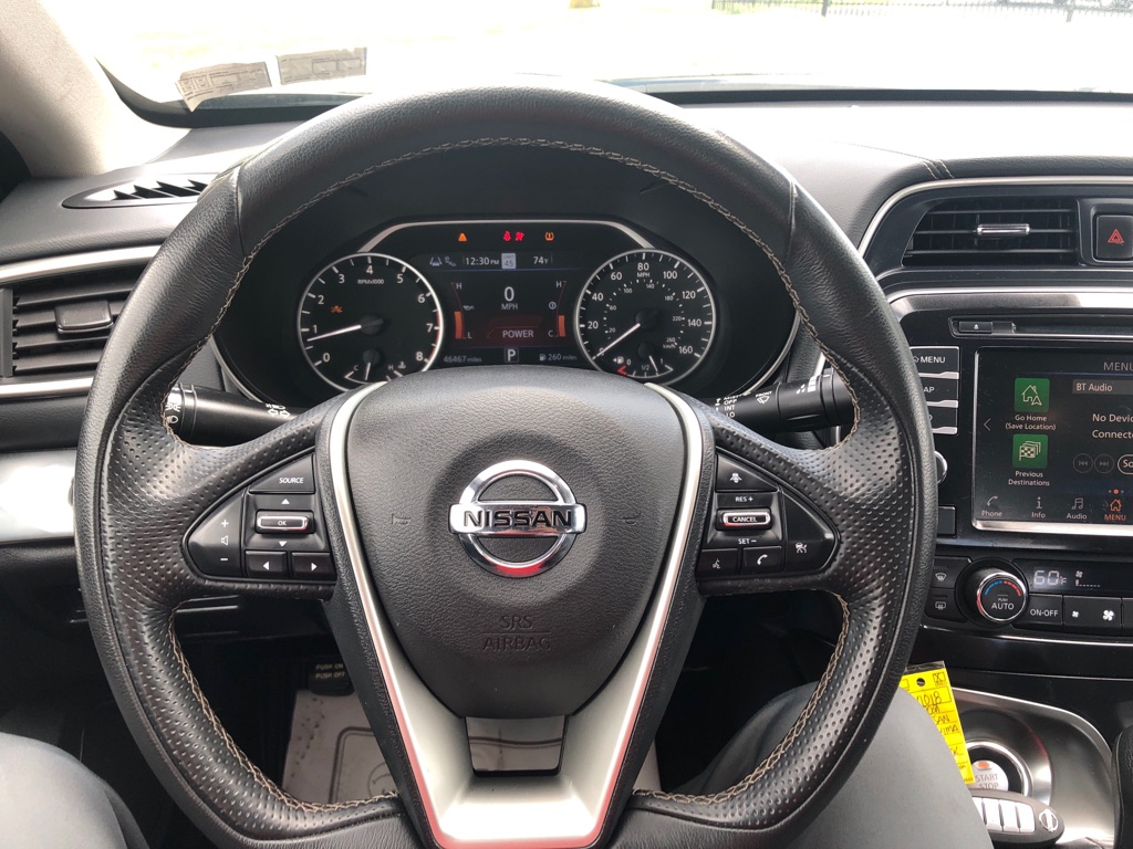 Photo 14 of this NISSAN MAXIMA