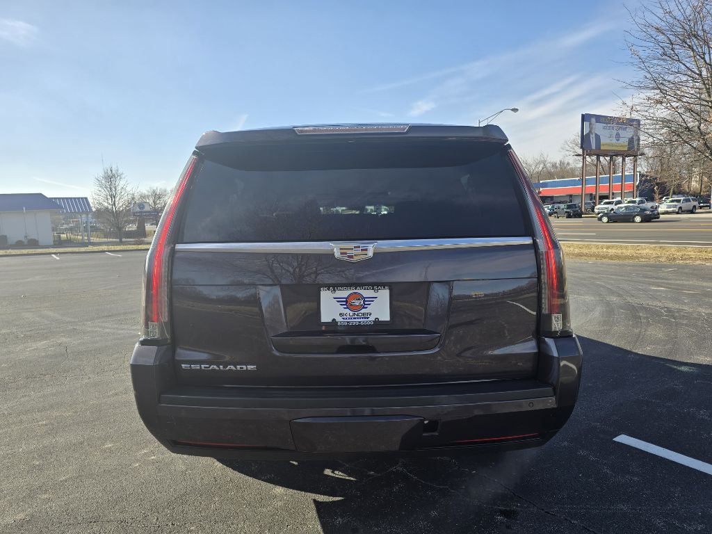 Photo 8 of this CADILLAC ESCALADE