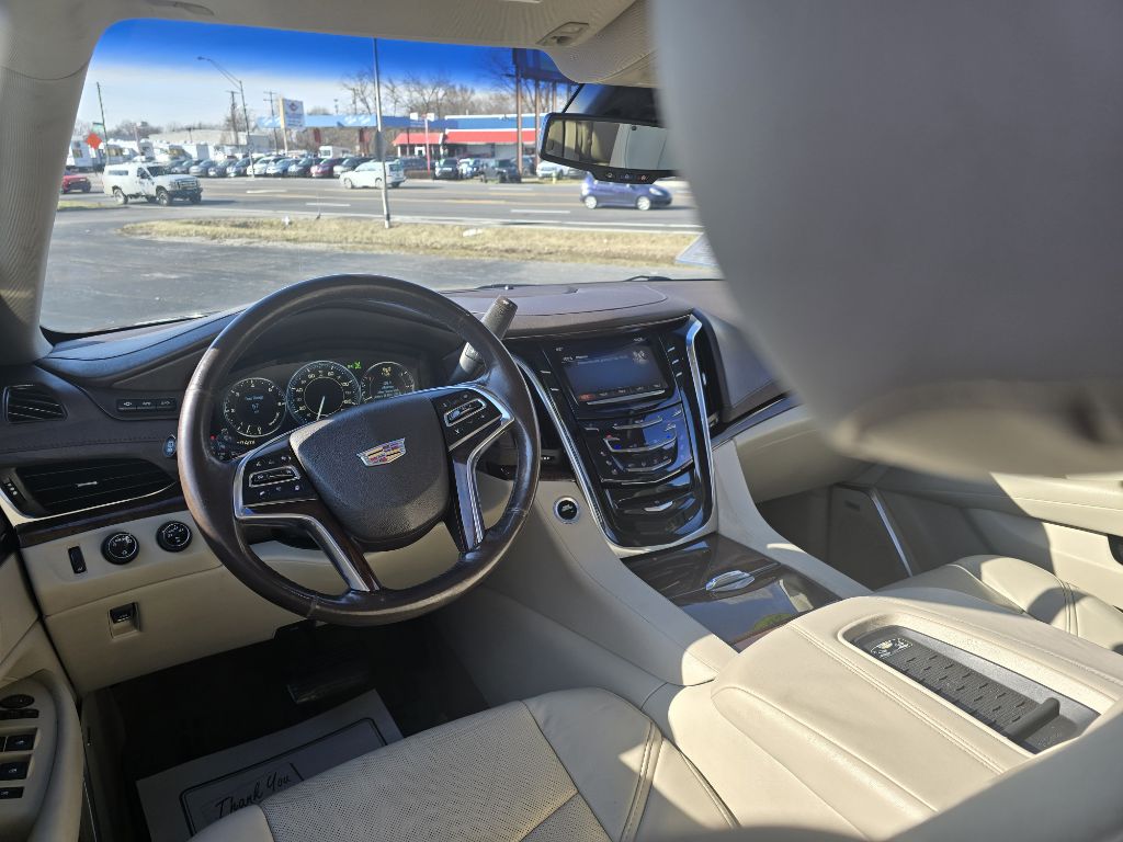 Photo 20 of this CADILLAC ESCALADE