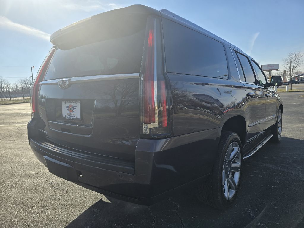 Photo 6 of this CADILLAC ESCALADE