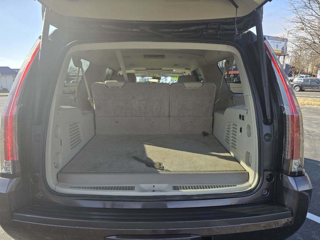 Photo 15 of this CADILLAC ESCALADE