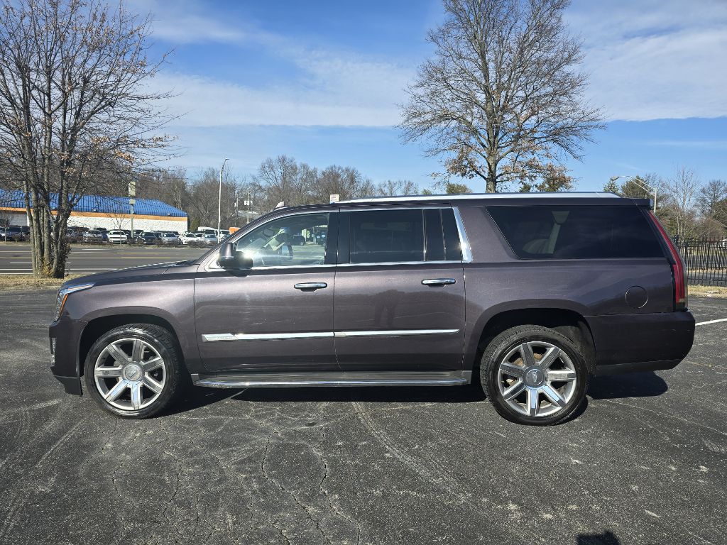 Photo 2 of this CADILLAC ESCALADE