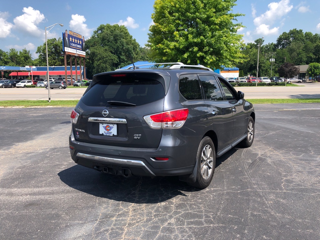 Photo 13 of this NISSAN PATHFINDER