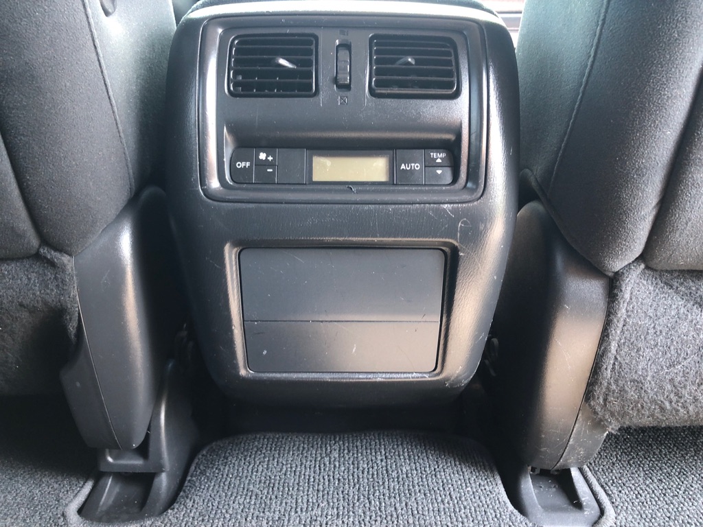Photo 18 of this NISSAN PATHFINDER