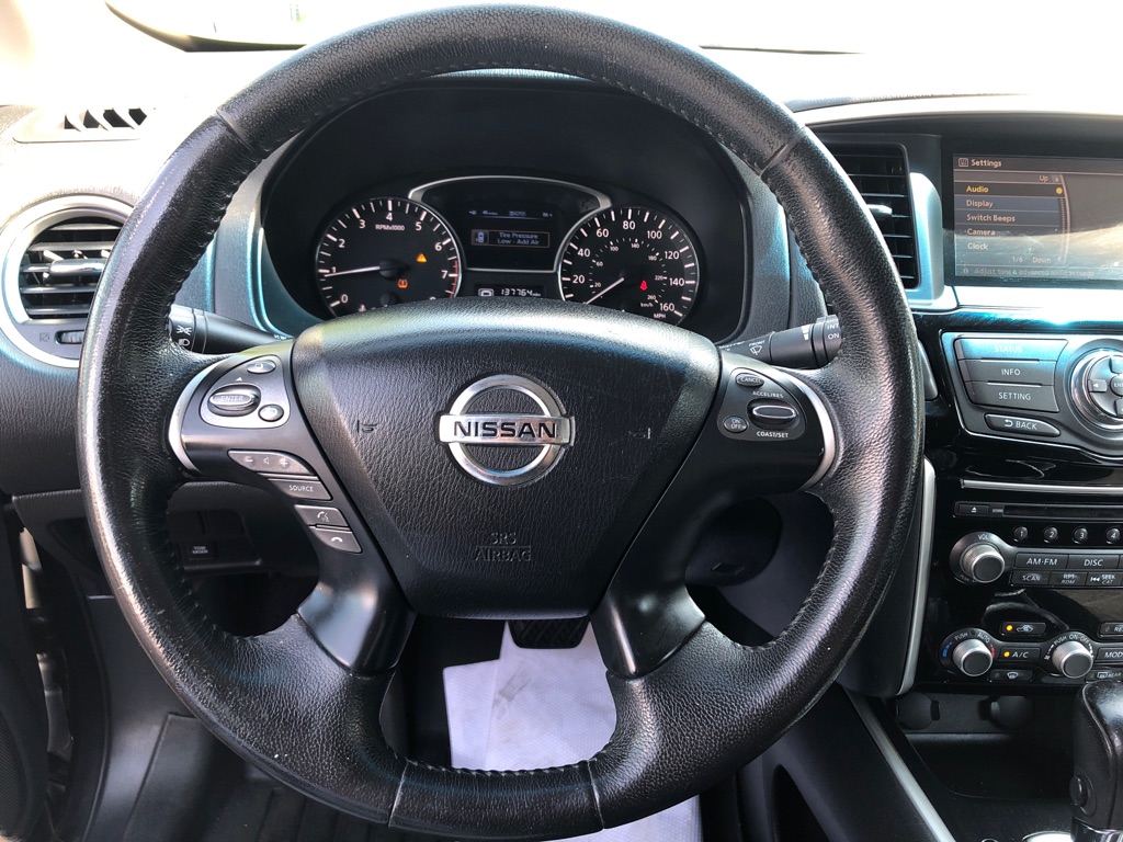 Photo 7 of this NISSAN PATHFINDER