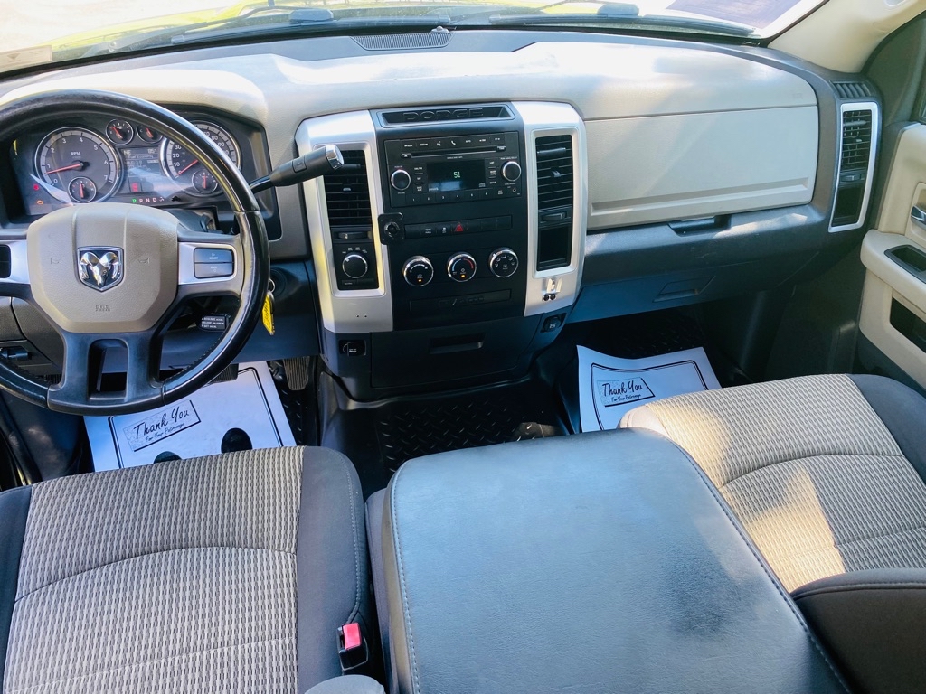 Photo 19 of this DODGE RAM 1500
