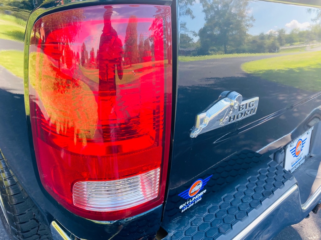 Photo 11 of this DODGE RAM 1500