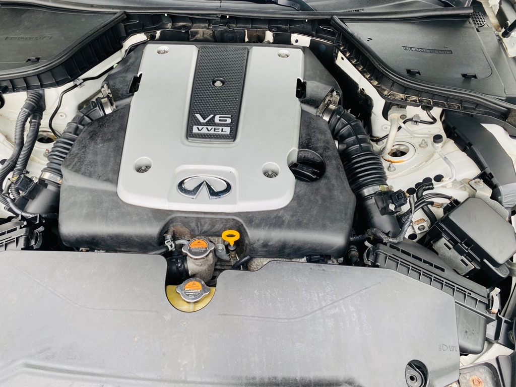 Photo 25 of this INFINITI Q50