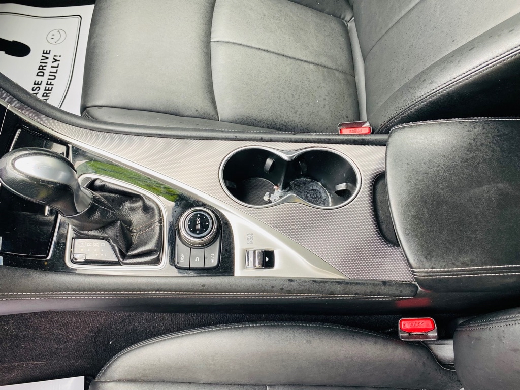 Photo 21 of this INFINITI Q50