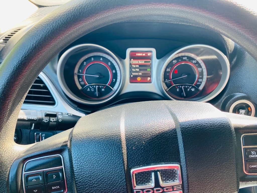 Photo 22 of this DODGE JOURNEY
