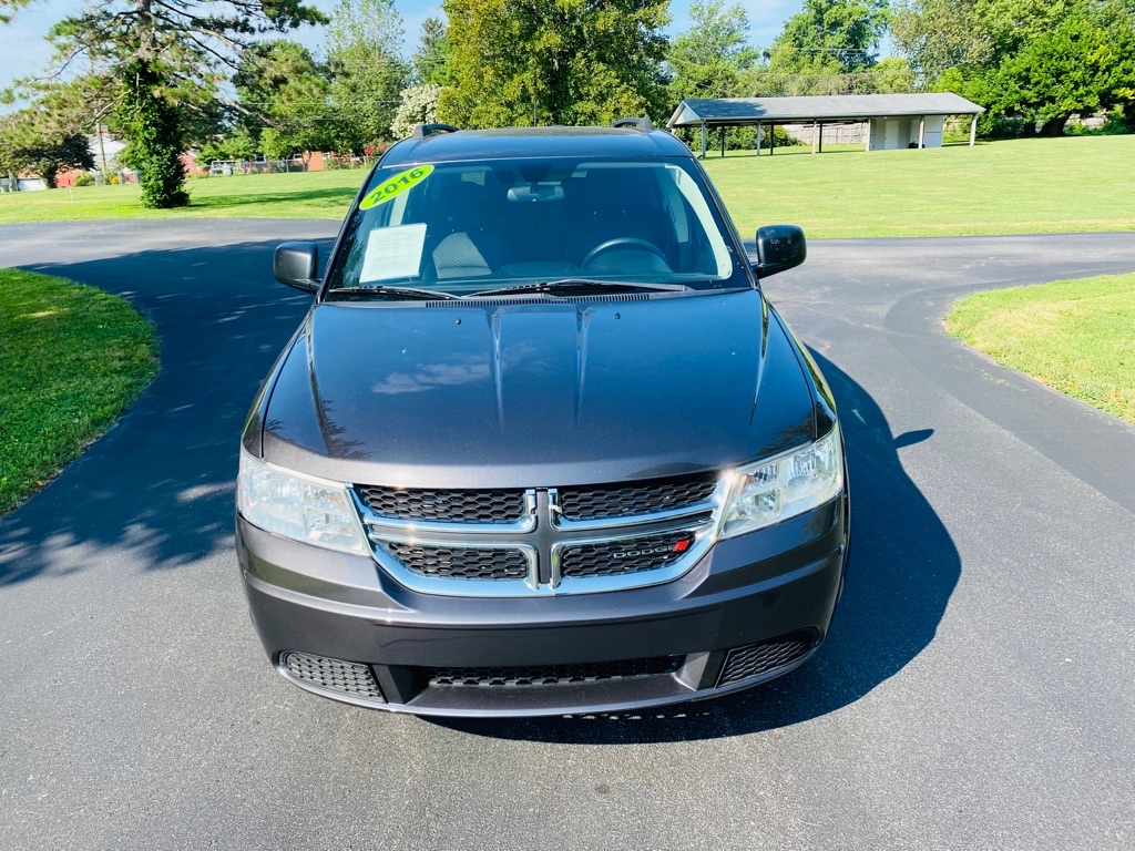 Photo 2 of this DODGE JOURNEY