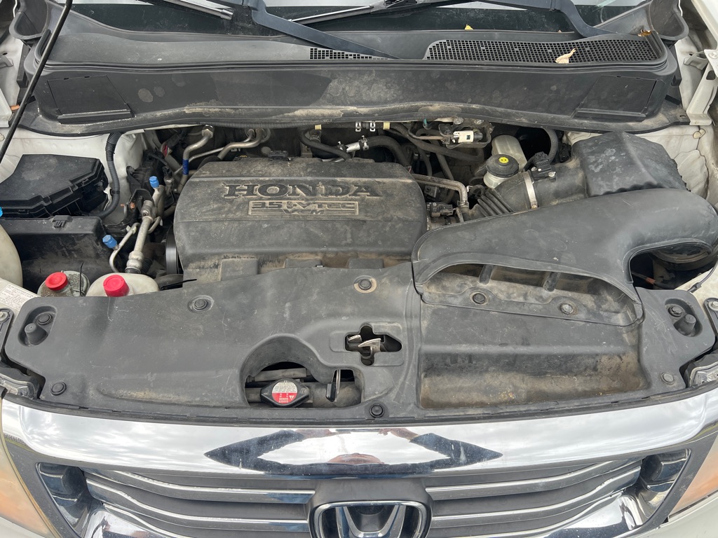 Photo 20 of this HONDA PILOT