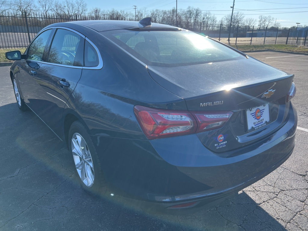 Photo 5 of this CHEVROLET MALIBU