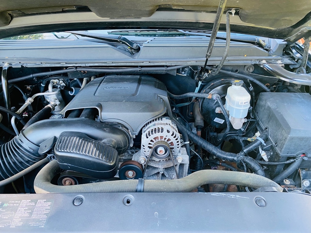 Photo 24 of this CHEVROLET AVALANCHE