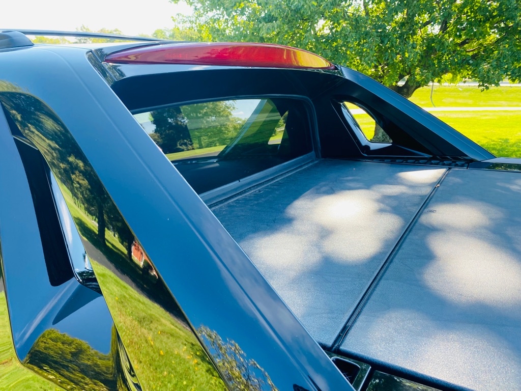 Photo 13 of this CHEVROLET AVALANCHE