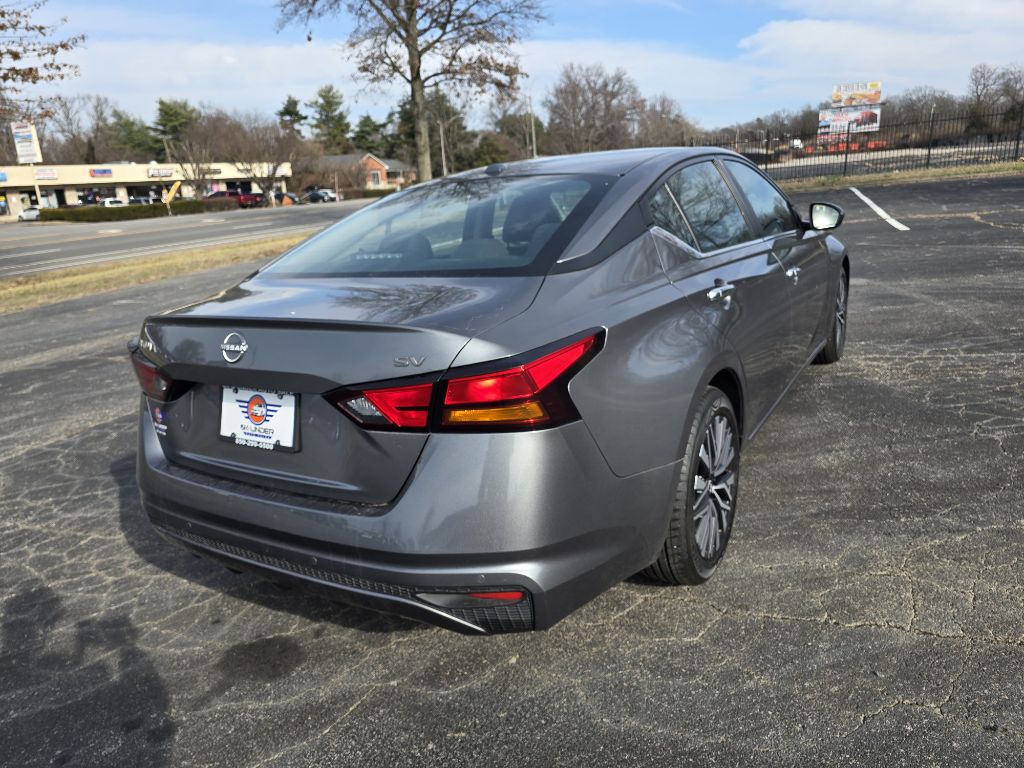 Photo 6 of this NISSAN ALTIMA