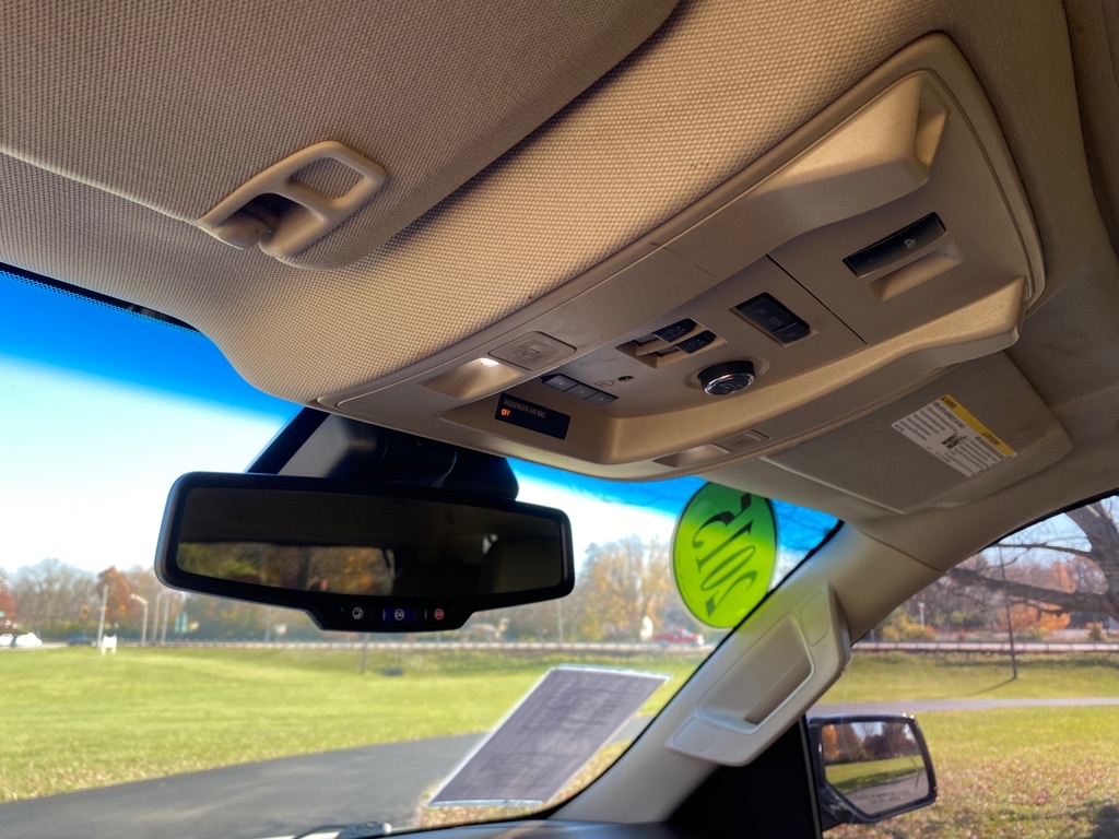 Photo 24 of this CHEVROLET TAHOE
