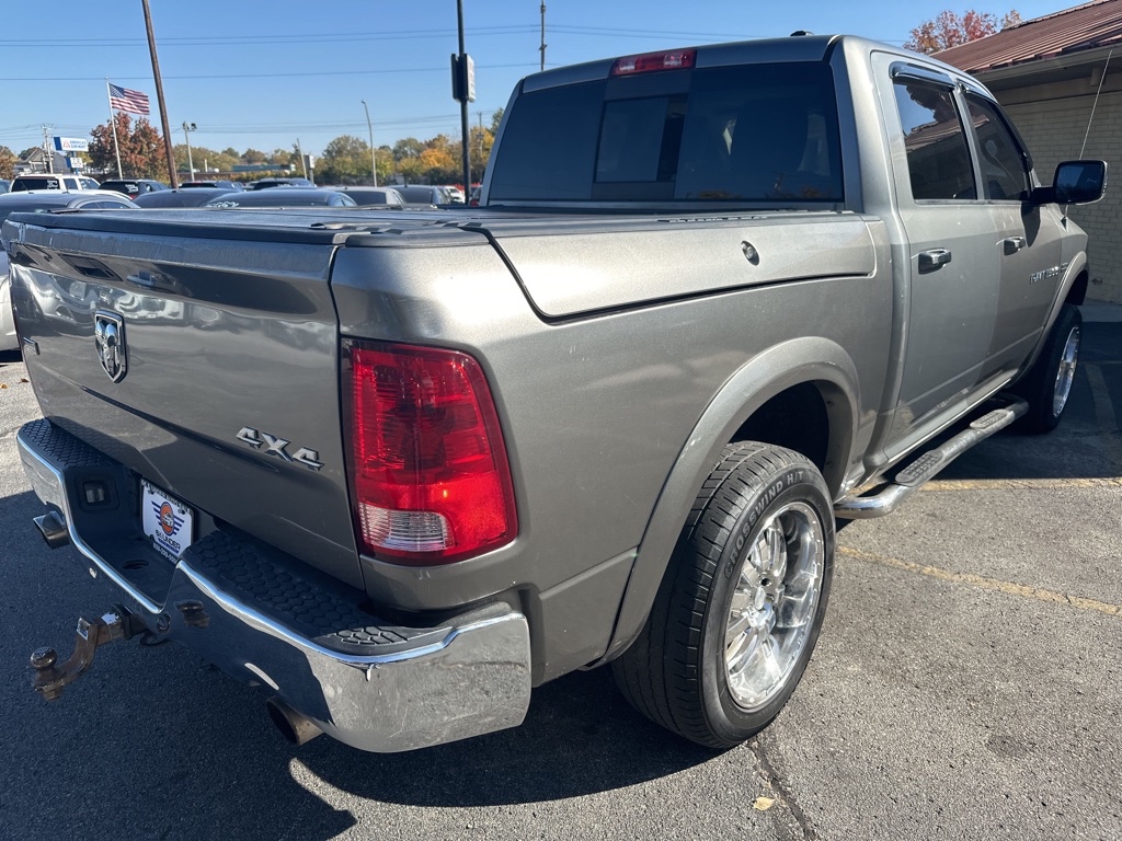 Photo 6 of this DODGE RAM 1500