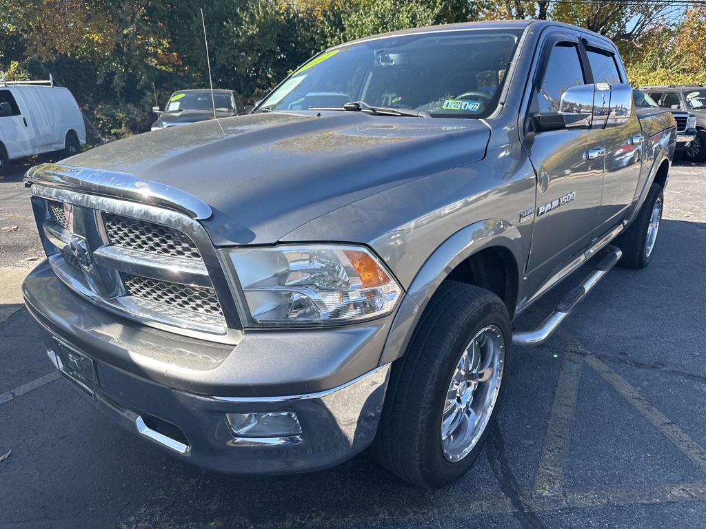 Photo 3 of this DODGE RAM 1500