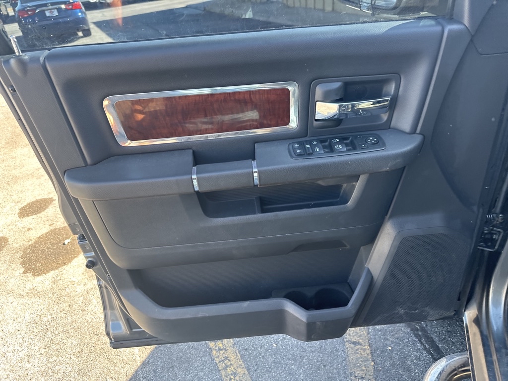 Photo 24 of this DODGE RAM 1500