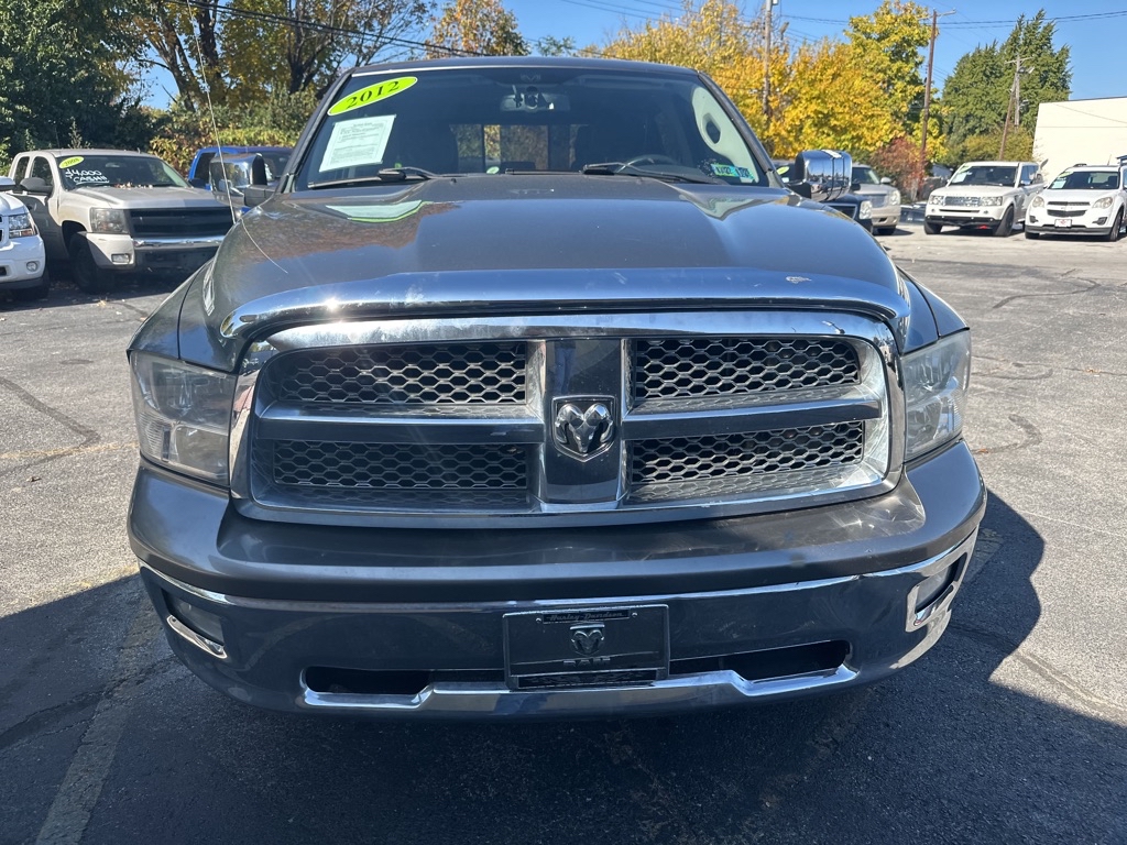 Photo 2 of this DODGE RAM 1500