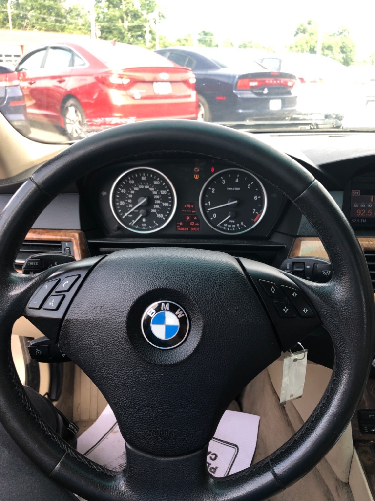 BMW 528 2008 BMW 528 WBANU53528CT06803